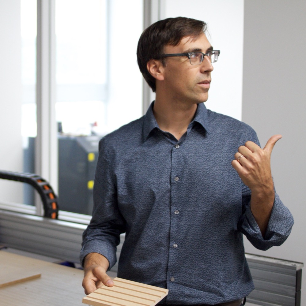 Mark Schreiber teaching in innovation lab